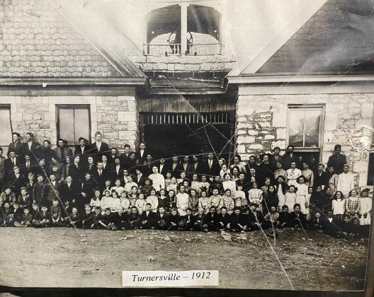 The Turnersville School as it appeared in 1912.