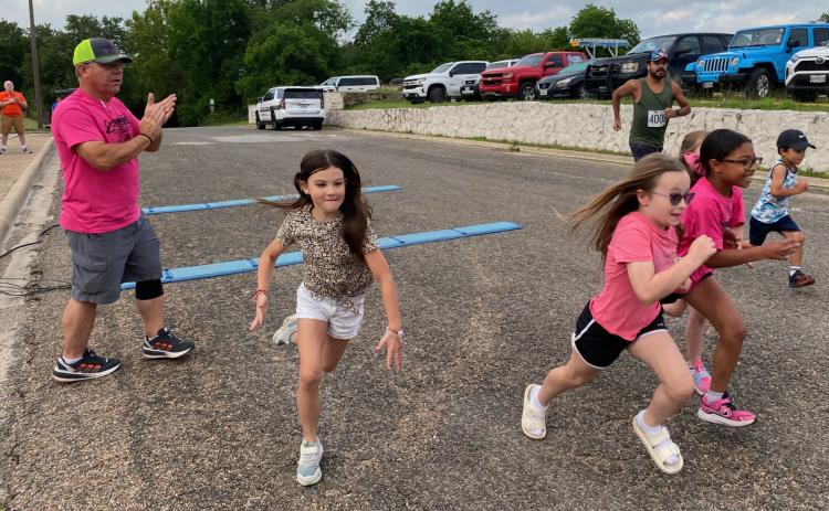 KIDS-K runners who began the race at 7:45 a.m. Gatesville Messenger/David Scott