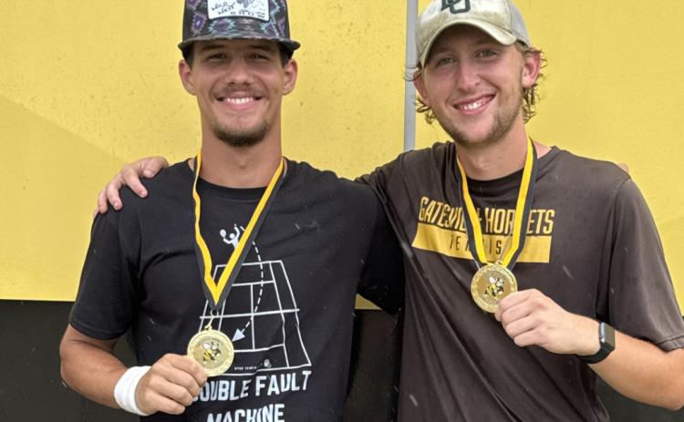ABOVE: Asa Hardcastle and Alex Scott, first place in Doubles. BELOW: Hudson Payne, first place in Singles. Courtesy photos